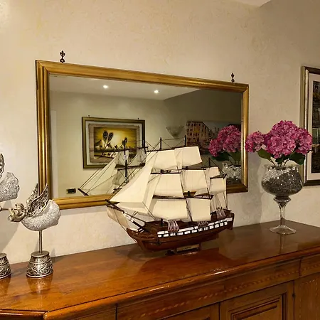 Casa Elegante Vicino Al Centro Di Apartamento Roma