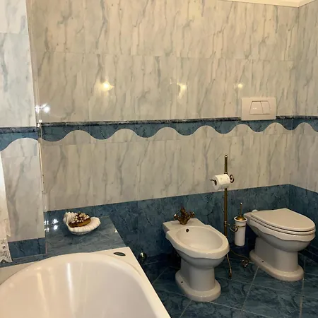 Casa Elegante Vicino Al Centro Di Apartamento