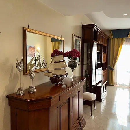 Apartamento Casa Elegante Vicino Al Centro Di